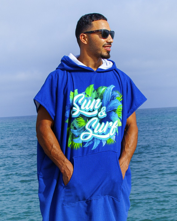 Poncho grande qualité pour les sports aquatiques et la plage . Sun&Surf