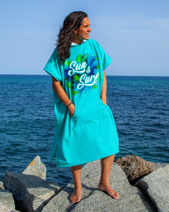 Poncho gran calidad para deportes acuáticos y playa · Sun&Surf