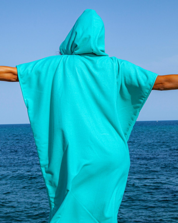 Poncho gran calidad para deportes acuáticos y playa · Sun&Surf