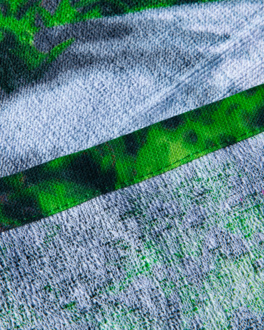 TOALLA ESTAMPADA TIGRE BLANCO